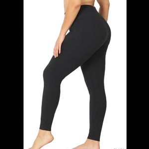Plus size leggings